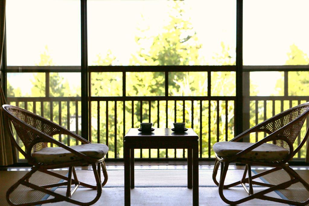 Hotel Senjukaku Yamanouchi  Habitación foto