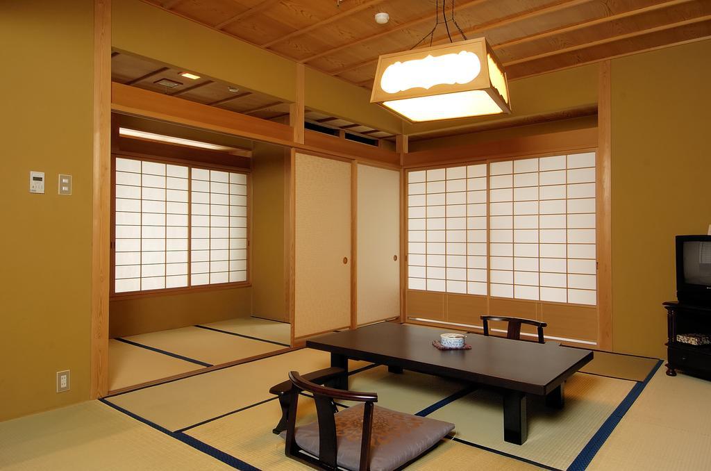 Hotel Senjukaku Yamanouchi  Habitación foto